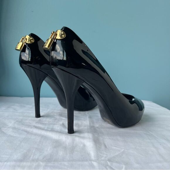 LOUIS VUITTON BLack Patent Leather Padlock Peep Toe Heels sz. 38 - Picture 4 of 15